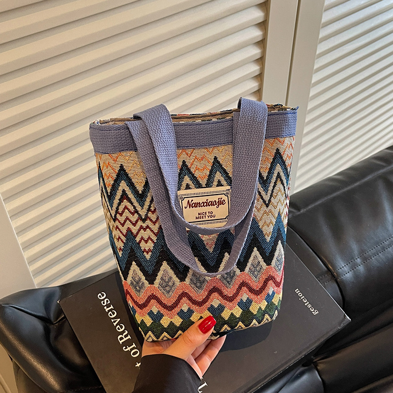 Trendy Bohemian Bucket Bag for Women 2026 New Ins Ethnic Style Woven Shoulder Handbag for Women
