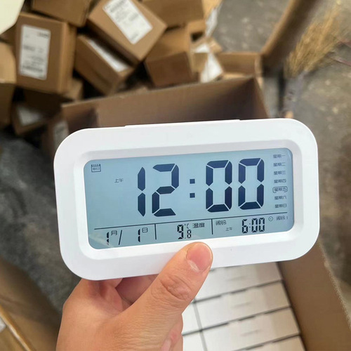 Student-specific rechargeable alarm clock, multi-function, intelligent timekeeping, three sets of alarm clocks, luminous silent children's electronic clock