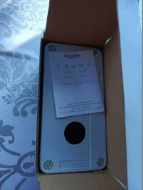 连接器;塑壳式断路器;接近开关