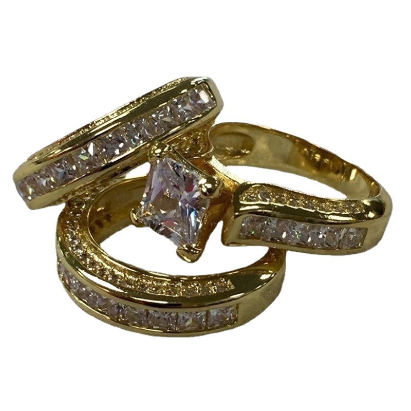 Anello di design in argento 925 con zircone bianco da donna_voghion.com