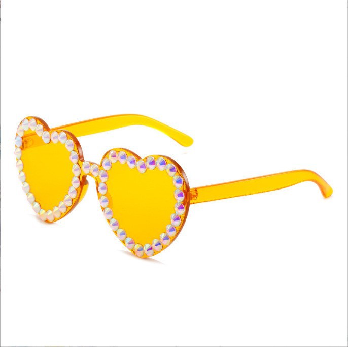 19g Weight Frameless Glasses Structure Sunglasses Classification UV400 Protection, Acrylic Lens Material Polygon Glasses Style Outdoor, Travel Occasion Heart Shape Pattern Women's Gender Simple Style, Classic Style Style Simple Style Classic Style Heart Shape UV400 Protection Acrylic Polygon Frameless Women's Sunglasses 13