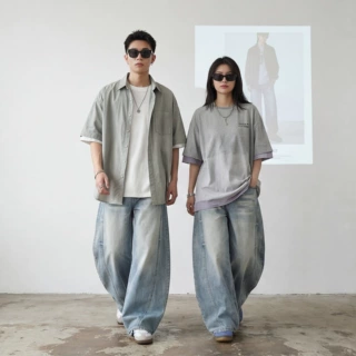 2026美式复古水洗做旧弯刀设计牛仔裤情侣潮牌阔腿裤宽松镰刀裤子
