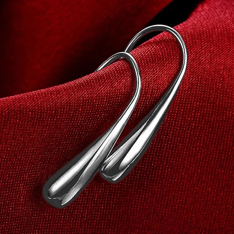 8g Weight Copper Ear Needle Material Earrings Classification 1 Pair Quantity Travel, Street, Shopping Occasion Copper Material U Shape, Water Droplets Pattern Women's Gender Plating Design Basic, Streetwear, Cool Style Style 1 Pair Basic Streetwear Cool Style U Shape Water Droplets Plating Copper Earrings 18