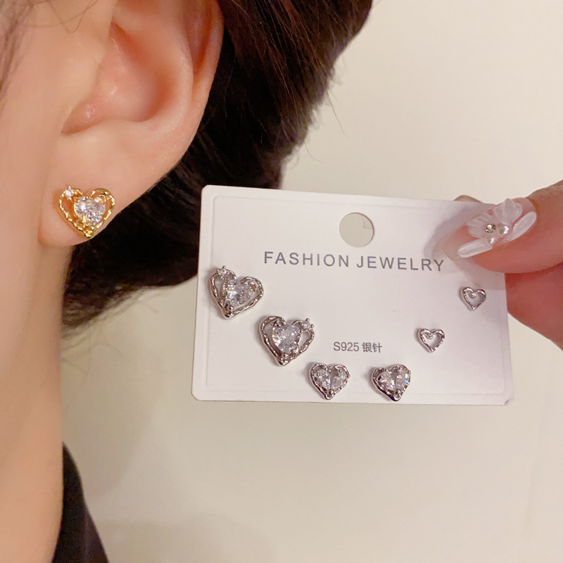 13g Weight 925 Sterling Silver Ear Needle Material Ear Studs Classification 1 Set Quantity Holiday, Banquet, Daily Occasion Copper Material Heart Shape Pattern All Seasons Season Women's Gender Simple Style Style 1 Set Simple Style Heart Shape Copper Ear Studs 2