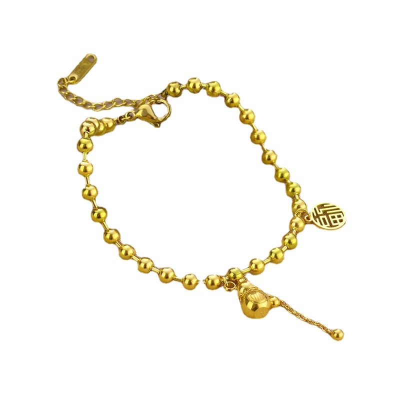 Ventas transfronterizas calientes de acero de titanio pulsera de acero de titanio mujer no desvanecerse colgante de estilo de alto nivel joyería de pulsera de diseño