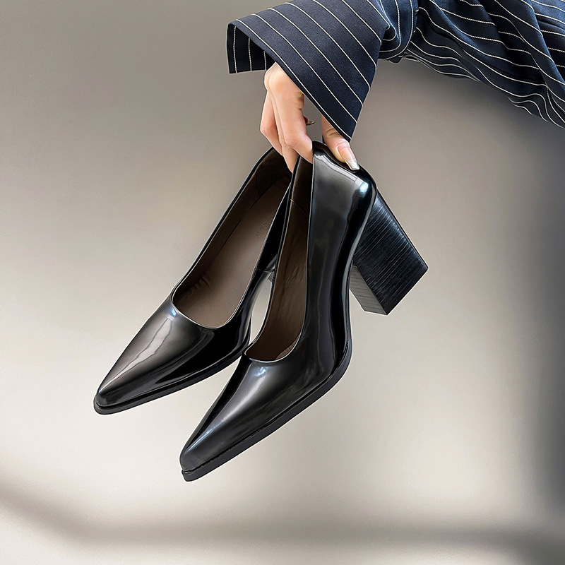 Black glossy surface (ready in stock)