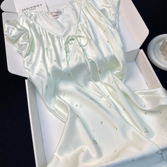 フレンチピュアフラワー花柄アイスシルクパジャマ女性の薄い夏の新しいサスペンダーナイトガウン新鮮で甘いホームドレス