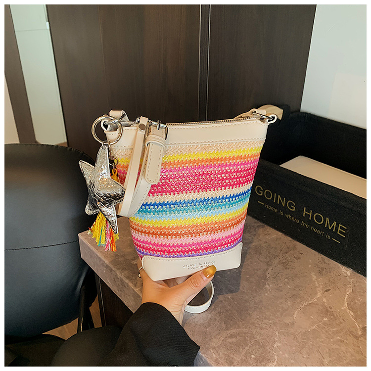 Fashionable straw woven bag for women 2025 summer new trendy woven single-shoulder crossbody women's bag, versatile bucket bag with patchwork undefined