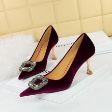 1818-K83 European and American style light luxury banquet high heels, women's shoes, wine glasses, metal rhinestone buckle, thickened suede single shoes