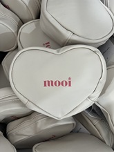 出口日本爱心化妆包女便携收纳袋旅行随身迷你口红包防水小包