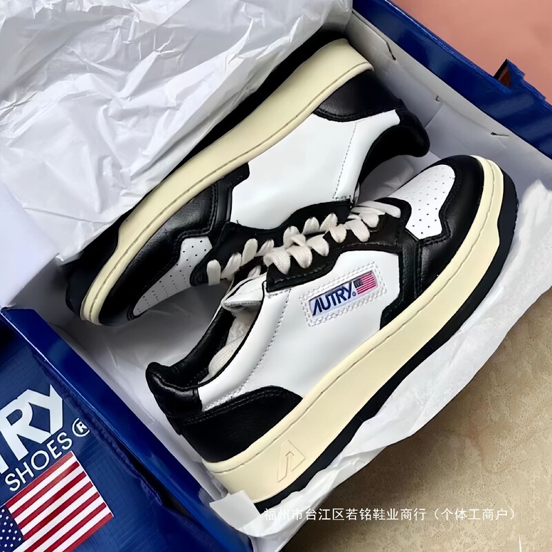 Cross-Border Women's Shoes 2025 New Black and White Panda Color Matching Shoes Sneakers Thick-Soled Lace-Up Casual Shoes Autry White Shoes Cross-Border Women's Shoes 2025 New Black and White Panda Color Matching Shoes Sneakers Thick-Soled Lace-Up Casual Shoes Autry White Shoes
