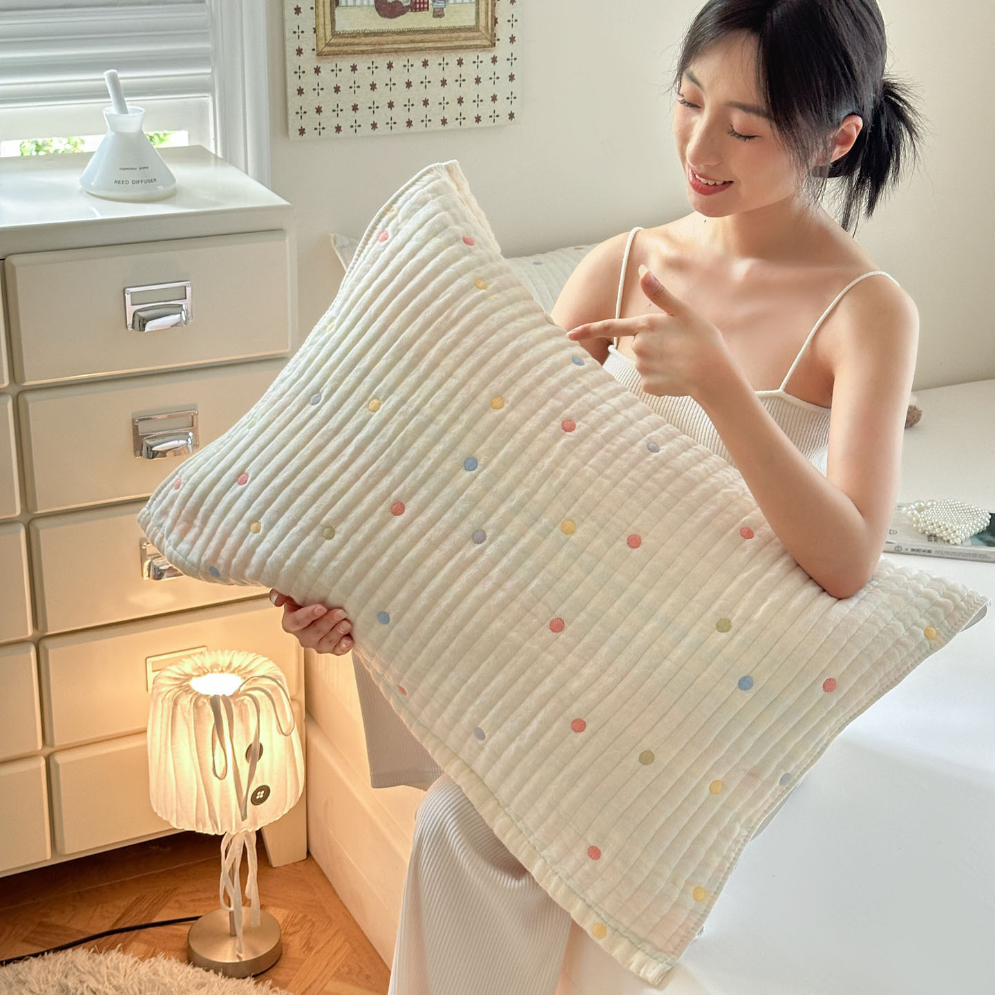 100% Pure Cotton Gauze Pillow Towels, a Pair of Thick, Soft, Breathable Cover Towels for Home Use, Non-Slip All-Season Cotton Pillow Towels