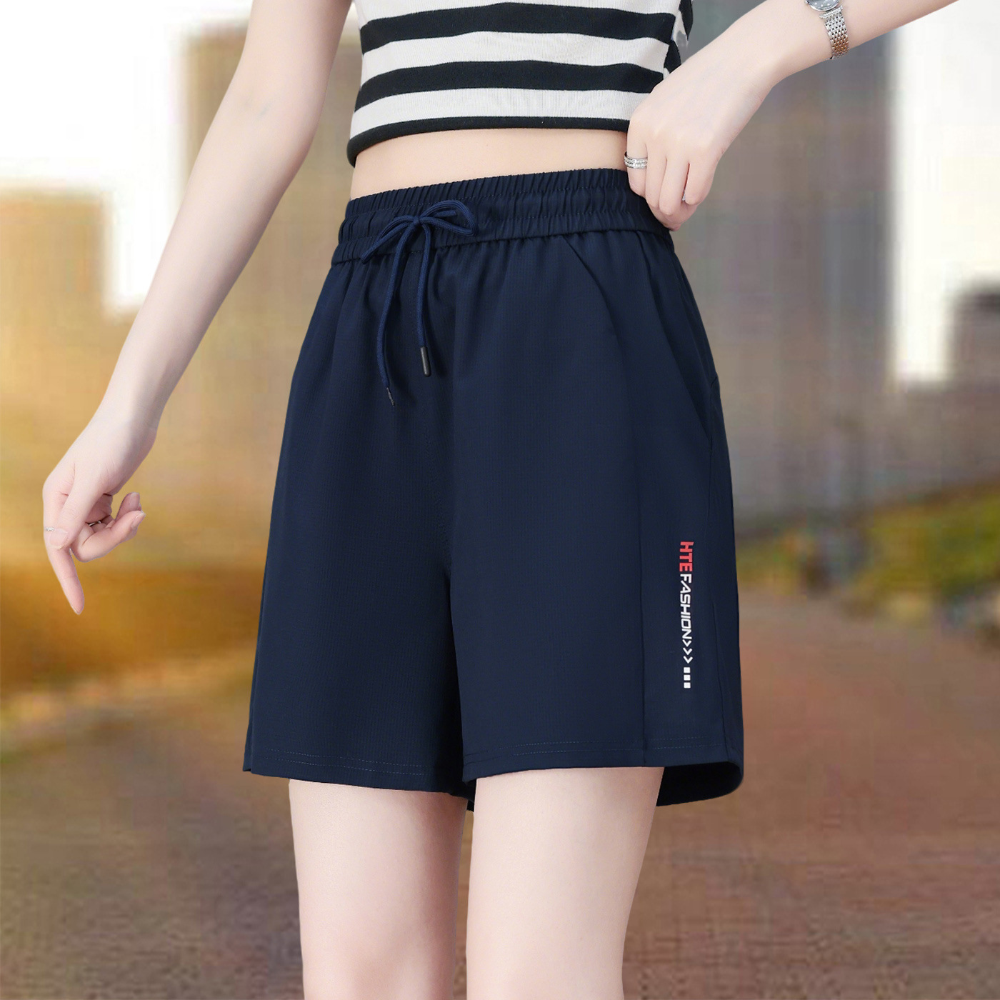 Quick-Drying Women's Sports Shorts, Ice Silk Summer New Style Women's Casual Pants, Large Size Women's Pants for Outdoor Wear