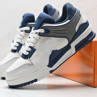 �߰汾trainer�H�Ұ�Ь�\��Ь͸�����e��H��Ůͬ�����Q��ĸ��Ь