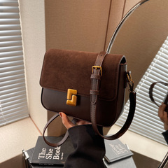 今年流行包包女2024新款輕奢高級感復古時尚麂皮絨單肩斜挎豆腐包