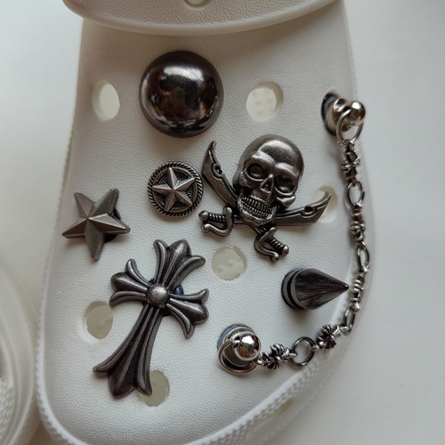 Adaptive cross hole shoe accessories, floral shoe clips, metal decorative cross crossbow decorations