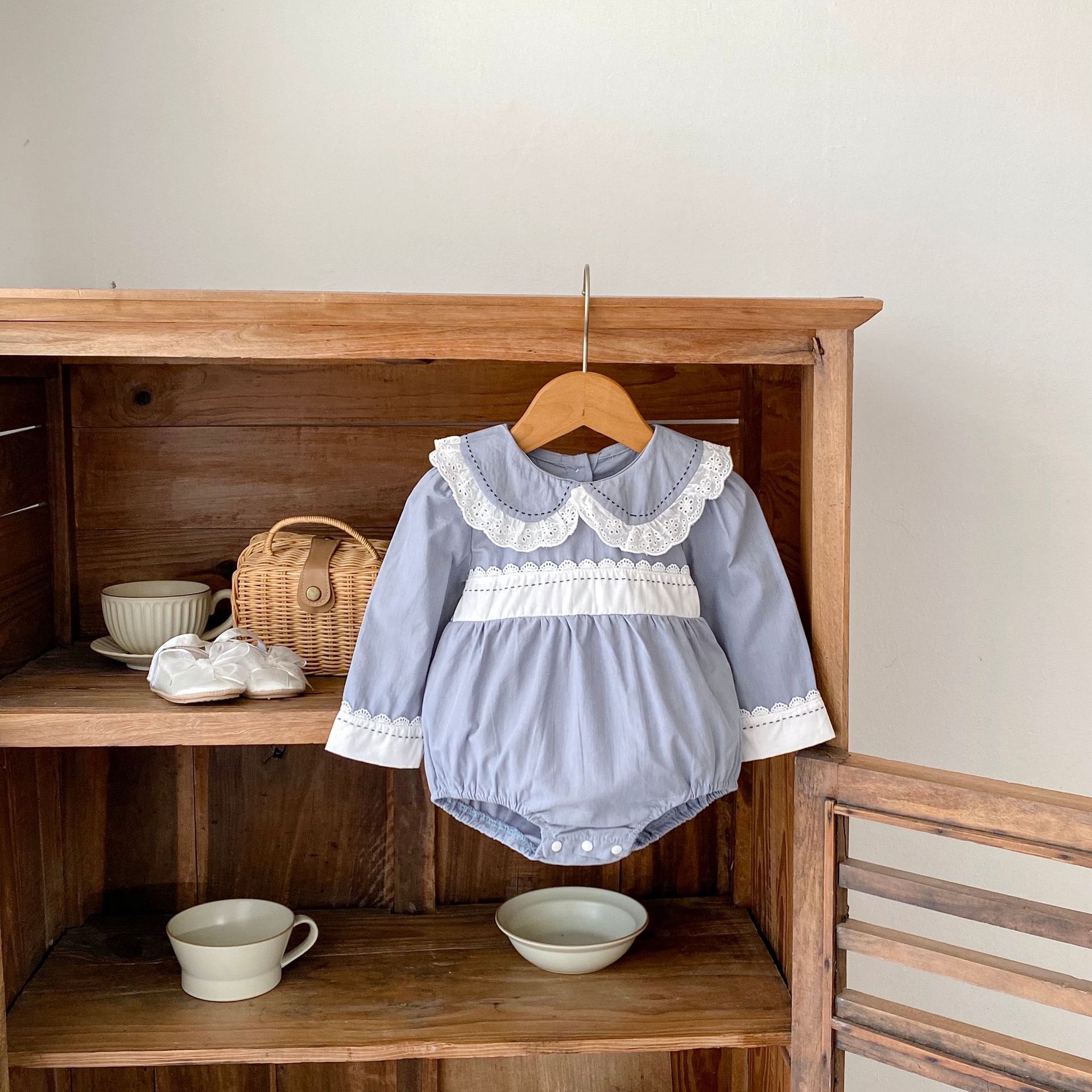 INS 2024 Herbst Baumwolle Klasse A Schwestern Mädchen Baby Spitze Puppe Hals Langarm Furz Gewickelt Romper + Rock_voghion.com