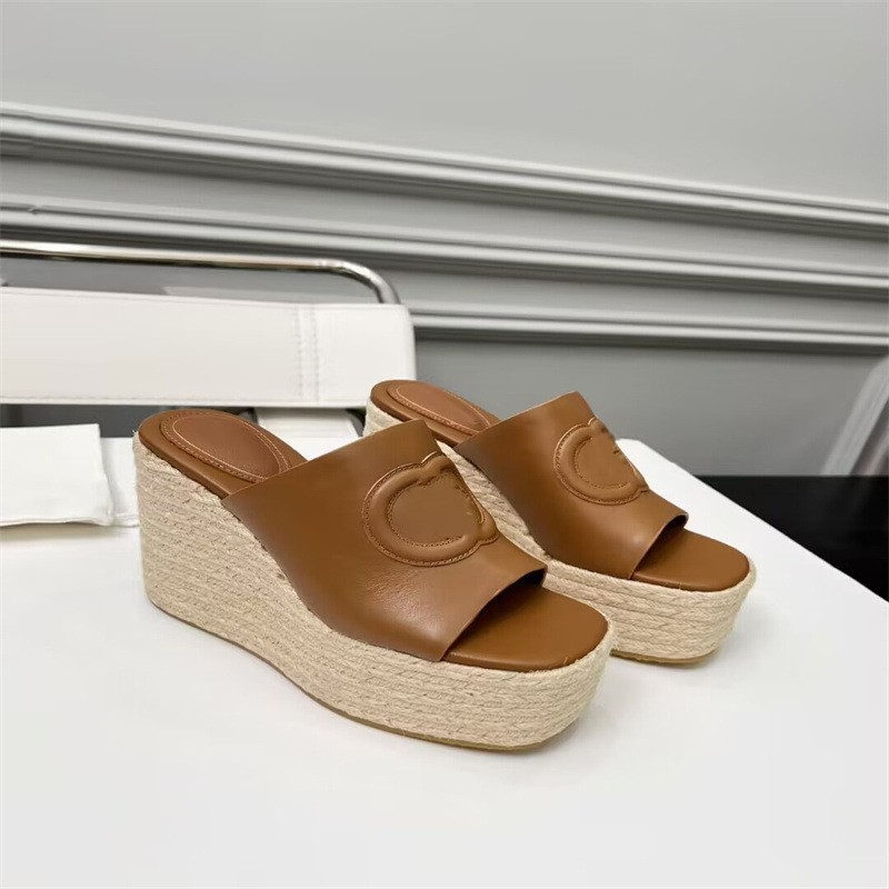 Sandals open toe