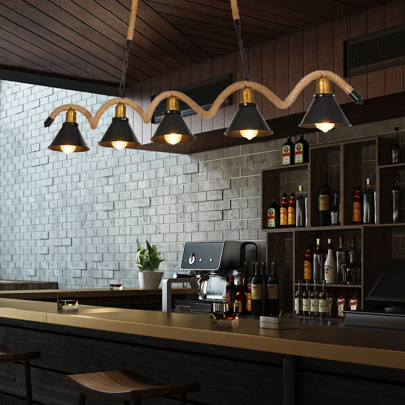 Loft hotel restaurante café bar retro industrial creativo candelabro de hierro forjado