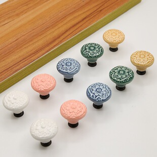 ��ɫ�մɻ��y�¹ř��T����ƿ�w�����ֱ������Ь�����T���ֆο�