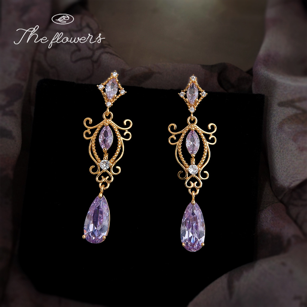 Purple elegant stone inlay with zircon