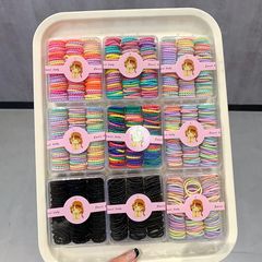 子供の皮の筋は髪を傷つけません。