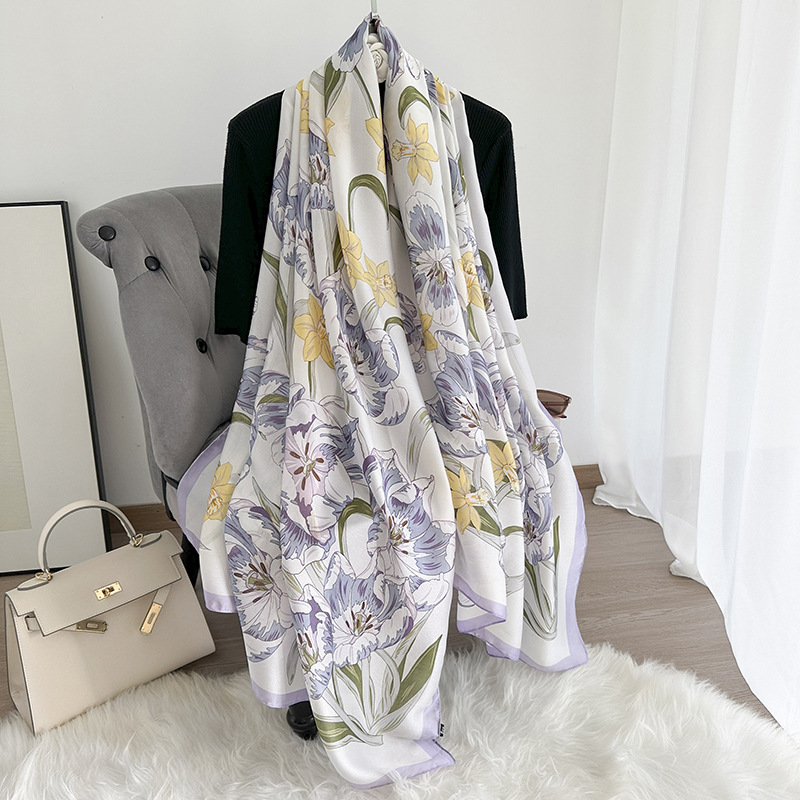 Nueva bufanda de seda estampada de satén de seda babero nuevo estilo exterior de verano chal de viaje protección solar bufanda de seda larga bufanda de estilo occidental para mujer