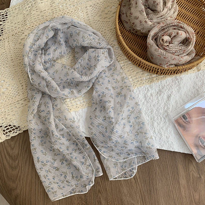 Bufanda delgada, nueva bufanda de seda de verano, pañuelo floral de alta calidad, bufanda de cuello, pequeño chal de protección solar fresco al por mayor