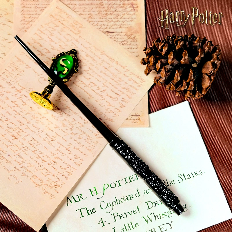 哈利波特 Genuine peripheral exquisite magic wand pen, magic wand pen cap, highly restored metal pen tip, replaceable core