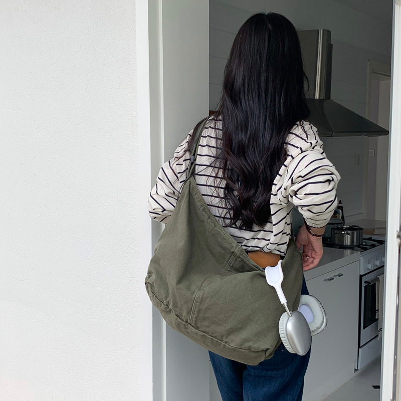 여성용 크로스백 심플하고 다재다능한 문예 스타일 2025년 신상 일본 및 한국 스타일 레트로 인스 트렌드 워싱 캔버스 백