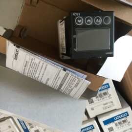 温控仪E5CN-QMT/RMT/RT/QT/RTD/QTD/RMTD/QMTD/CTD/C2T/CMTD/-500