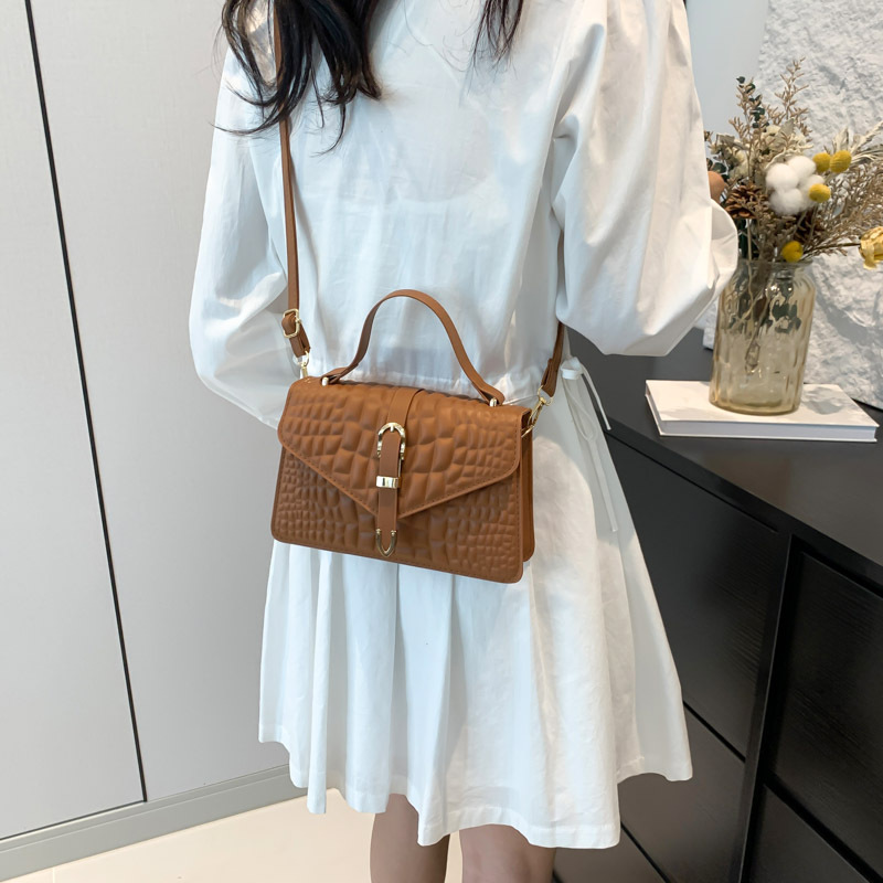 Bolso popular de cocodrilo de este año, bolso de mujer, verano 2024 nuevo bolso de mano, bolso casual simple, mochila