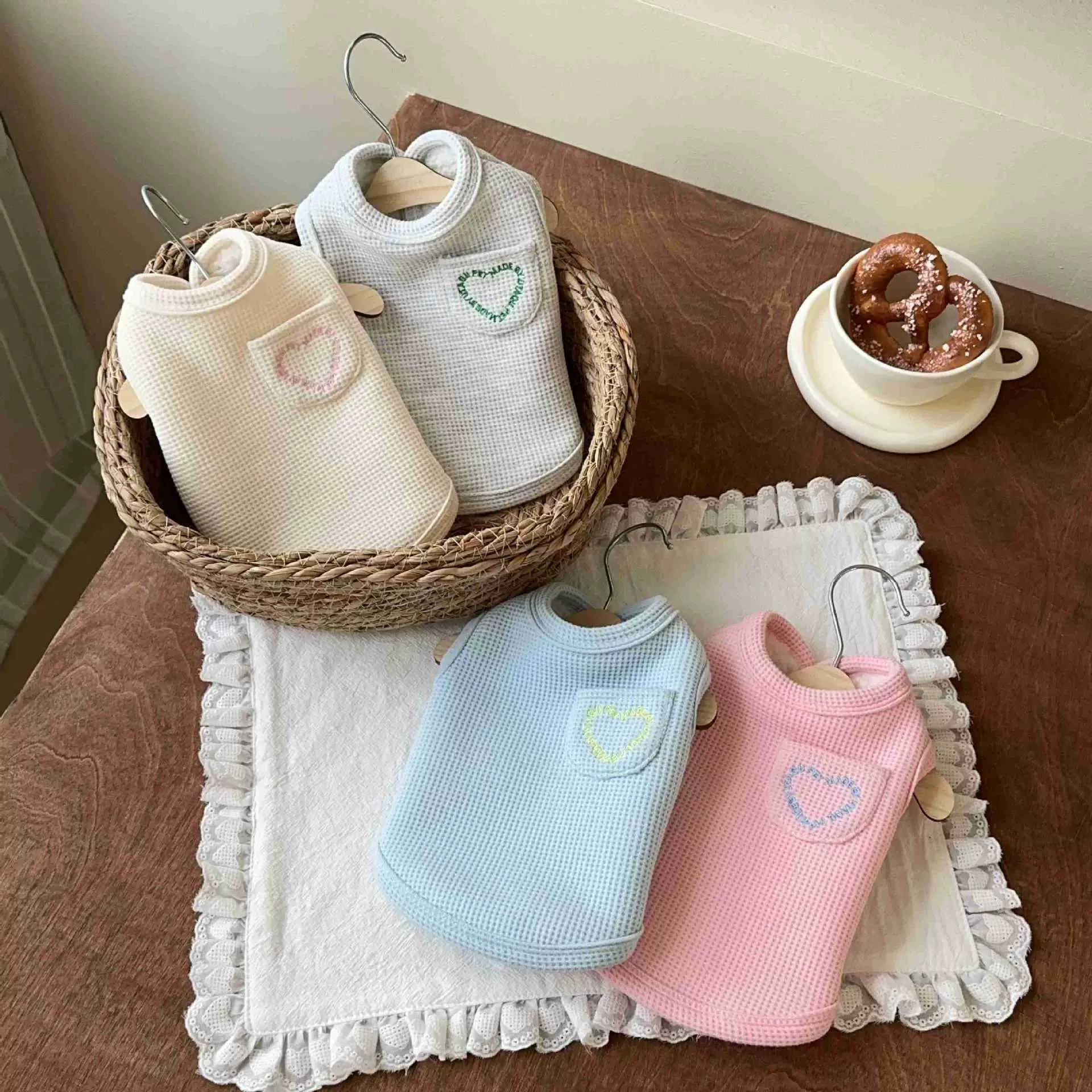 宠物超厚马甲华夫格马尔济斯雪纳瑞泰迪比熊狗狗背心保暖