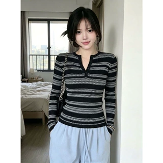 韩系条纹针织衫女黑白撞色修身显瘦通勤风2026年秋季新款爆火款潮