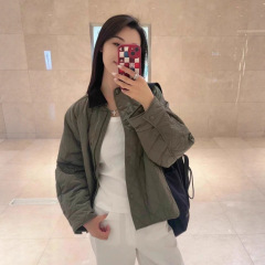 Max周末系列灯芯绒领菱格纹宽松款军绿棉服外套