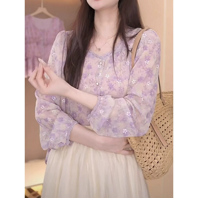 Французская фиолетовая цветочная рубашка с длинными рукавами 2025 новый сладкий круглый воротник свободный фея дикая рубашка