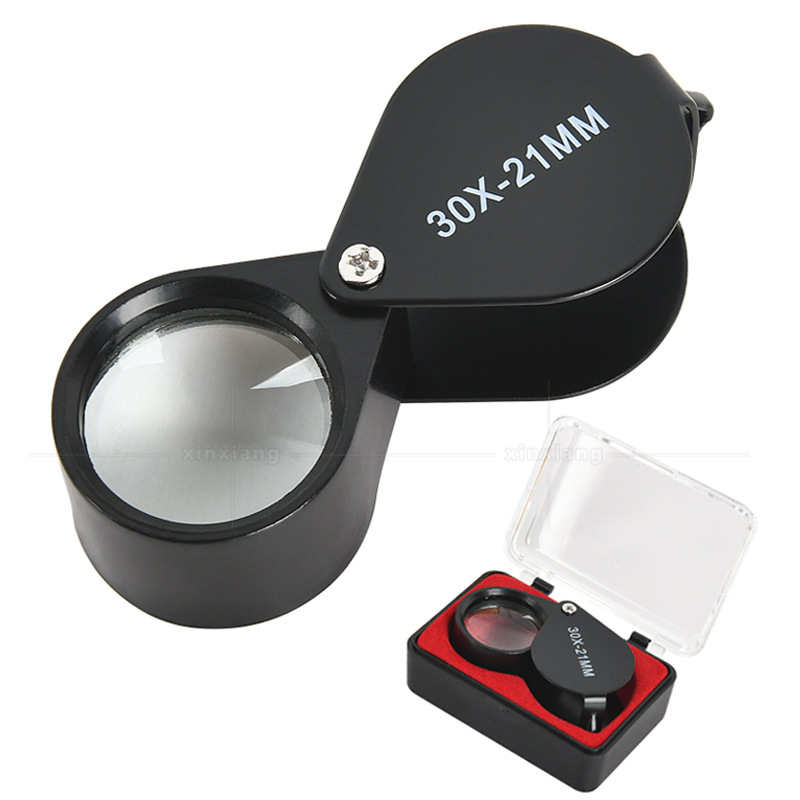 Folding full metal magnifying glass