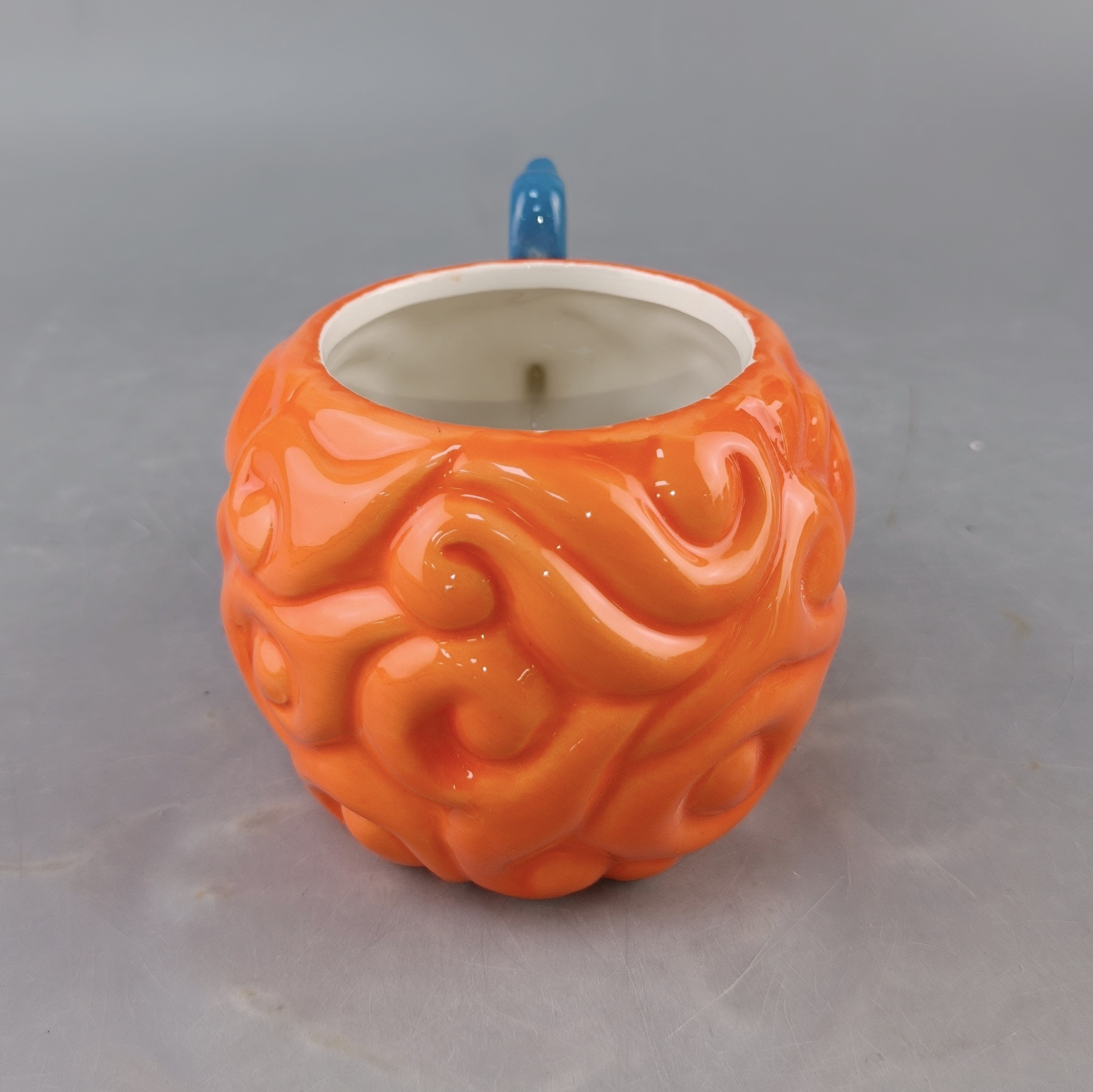 Uno de los Piratas Frutas Demoniacas Ace Frutas Arrasadas Tazas de Cerámica Luffy Frutas Oscuras Tazas de Cerámica