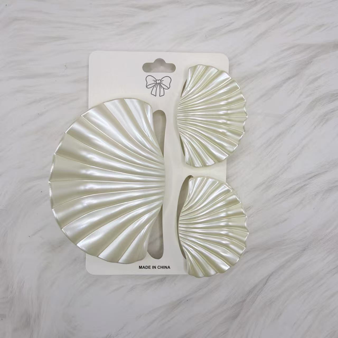 Ventas transfronterizas de huevos en caliente para agarrar el conjunto de flores de vacaciones, abrazaderas de cabello de tiburón al por mayor.