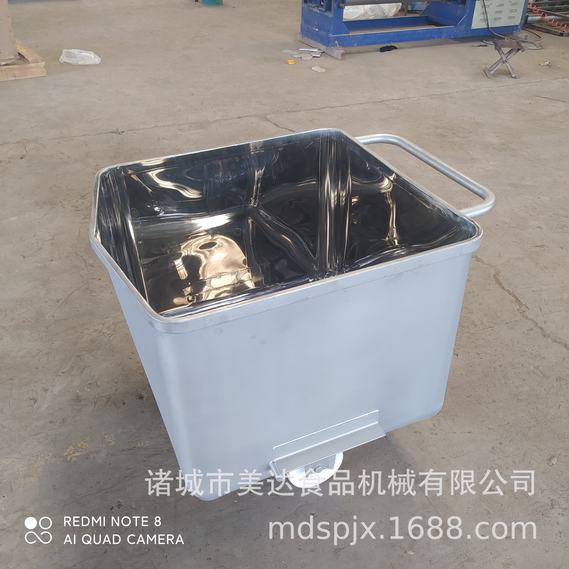 食品厂200L肉料车不锈钢腌肉车饲料车生产厂家方斗车肉制品加工