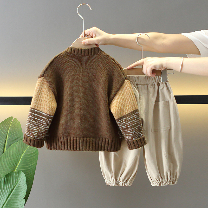 6159 Traje de otoño para niños 2025 Nuevo estilo Cool y guapo Chaqueta de suéter para niños Juego de tres piezas Marca de moda para bebés Primavera y otoño