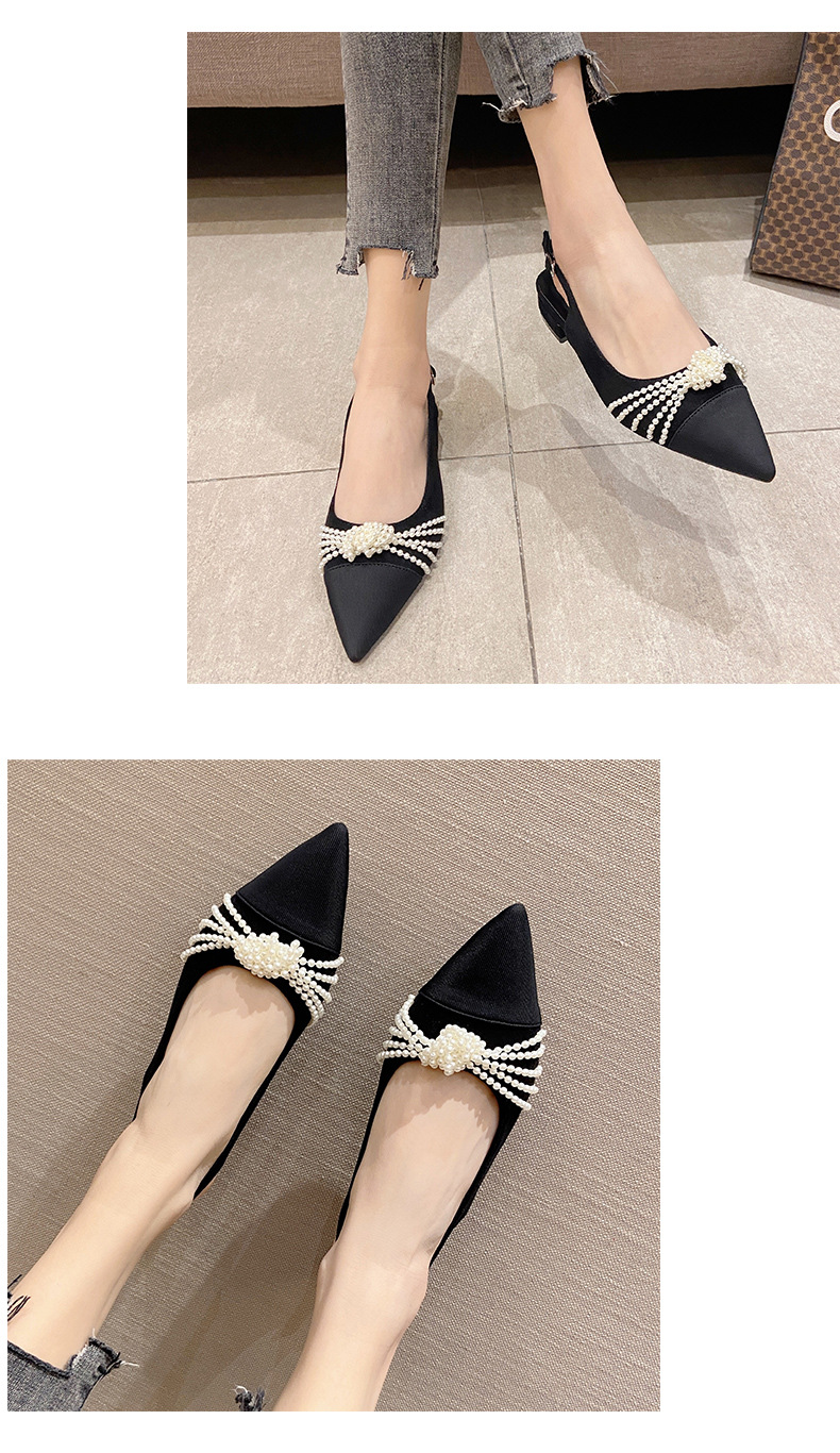 Baotou trasero vacío zapatos para mujeres 2022 nuevo cinturón de trampa negro pequeño viento de perla de talón bajo zapatos de punta clara