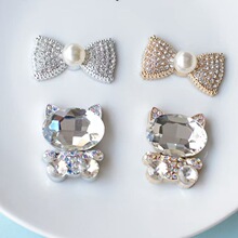 ���ӵ��Ѷ���Ʒ���W�W�t؈���ɫ��l�ɫ�E�A����Ь���b�