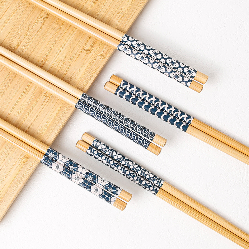 Custom Bamboo Chopsticks for Home Use, One Pair Per Person, Light Luxury High-End Japanese Style Floral Bamboo Chopsticks with Heat Transfer Printing Film, Wholesale