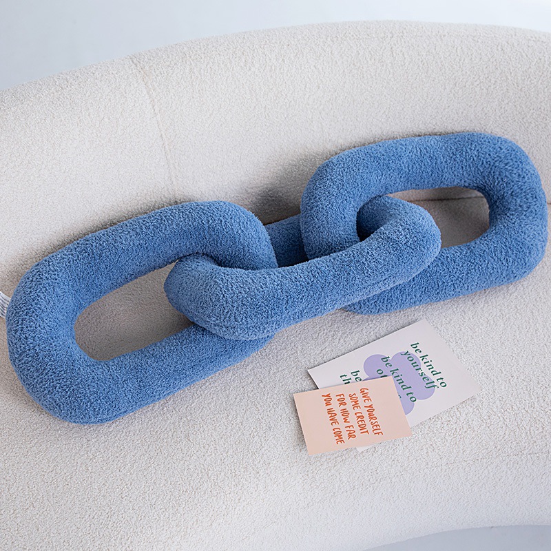 Cadena de hierro nudo almohada de abrazo in cojín de viento cadena muñeca decoración del hogar famoso en línea muñeca modelo de casa nueva buena cosa