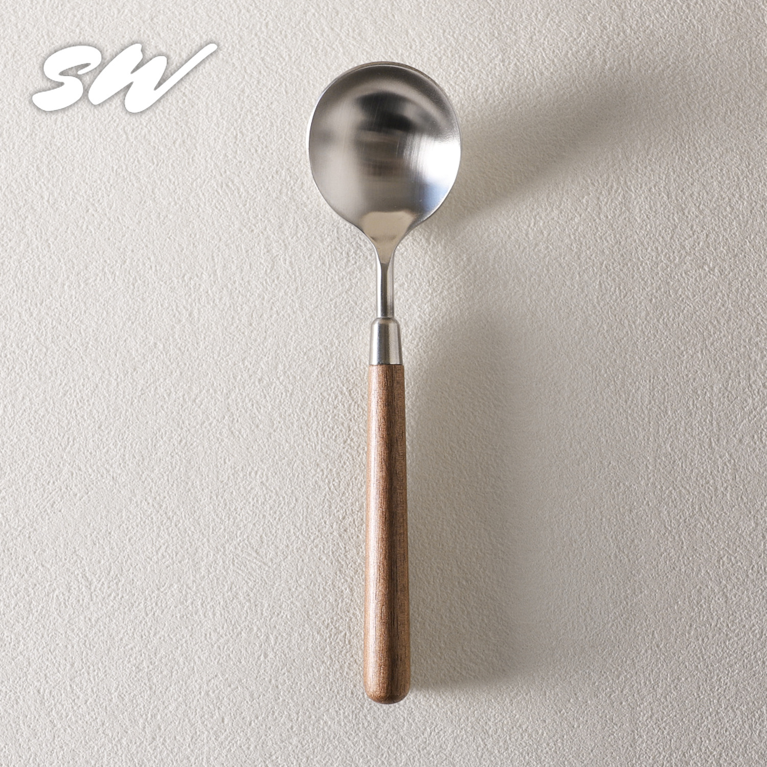 Tres nieblas retro cubiertos de madera sólida de nuez filete cuchillo y tenedor de postre cucharas de acero inoxidable cubiertos de comida occidental refinado