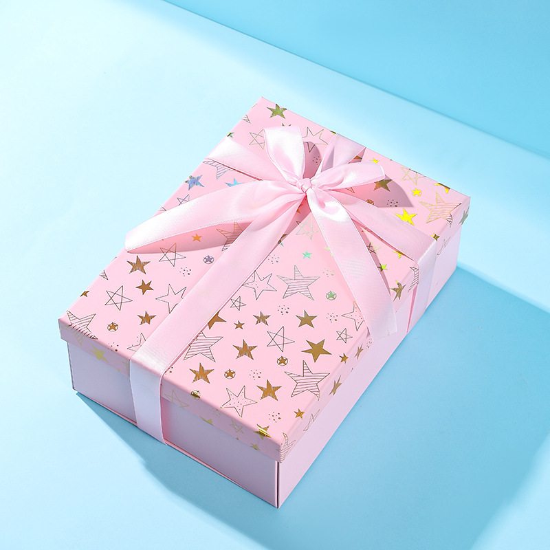 Caja de regalo plegable al por mayor Caja de regalo de la cubierta del cielo y la tierra Caja de embalaje de la cubierta del cielo y la tierra plegable de una pieza Fiesta del arco