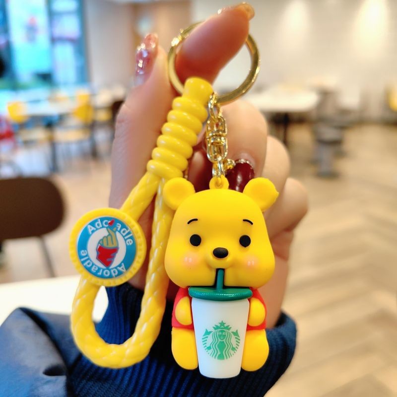 Dibujos animados pvc serie de anime llavero juego de marea muñeca llavero de coche bolsa colgante máquina de garra regalo al por mayor