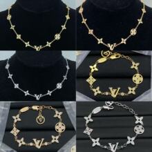 �H���朚W��L��ĸ�S�~���肝M荸߼��К��|����ɫ���b�Ʒ ���l