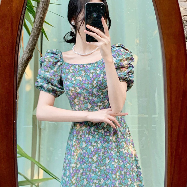 Tea Tea style Hepburn style French fairy Super fairy Mori retro green floral square collar dress women's summer dress